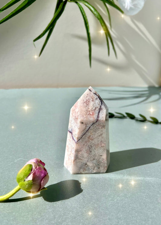 Geographic Quartz Tower - *Grace*